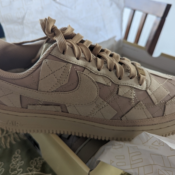 Billie Eilish x Air Force 1 Low Mushroom - Picture 3 of 7